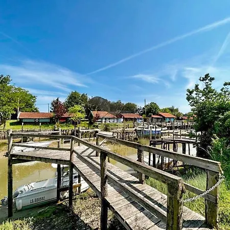 Confort Et Calme A *